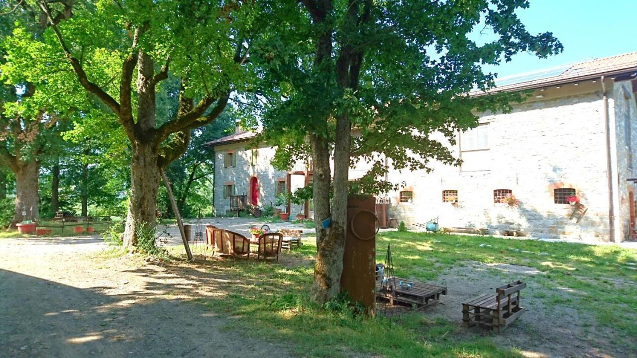 Due Principi E Una Fata Sestola Kültér fotó