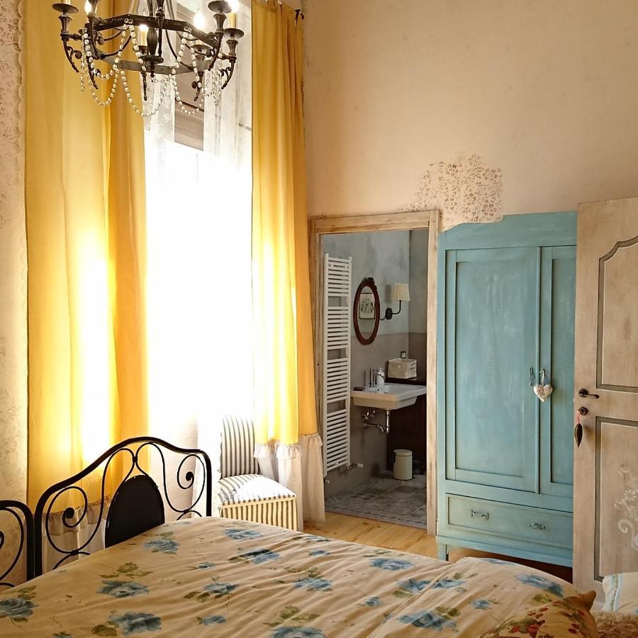Due Principi E Una Fata Sestola Kültér fotó